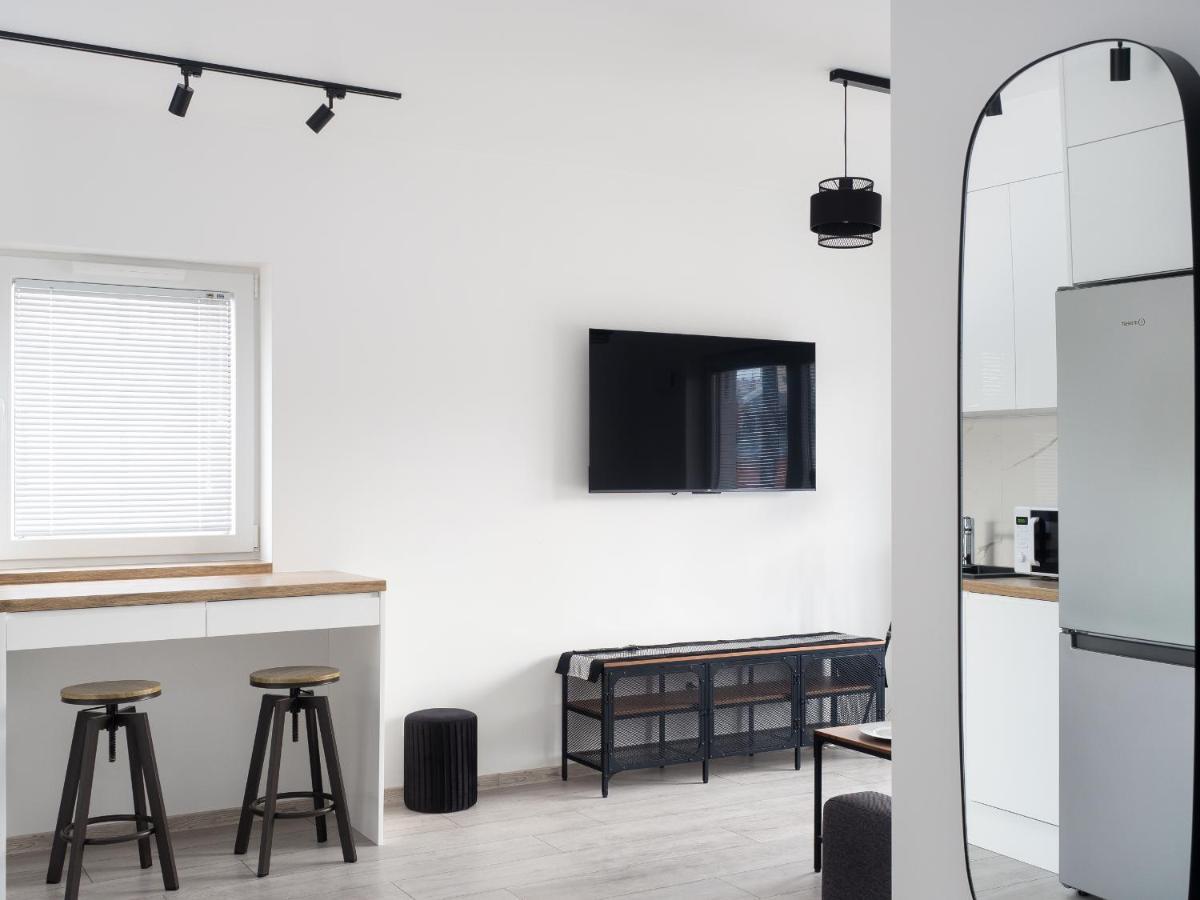 Szwedzka 22C Separate Bedroom Free Garage By Perfect Apart 华沙 外观 照片