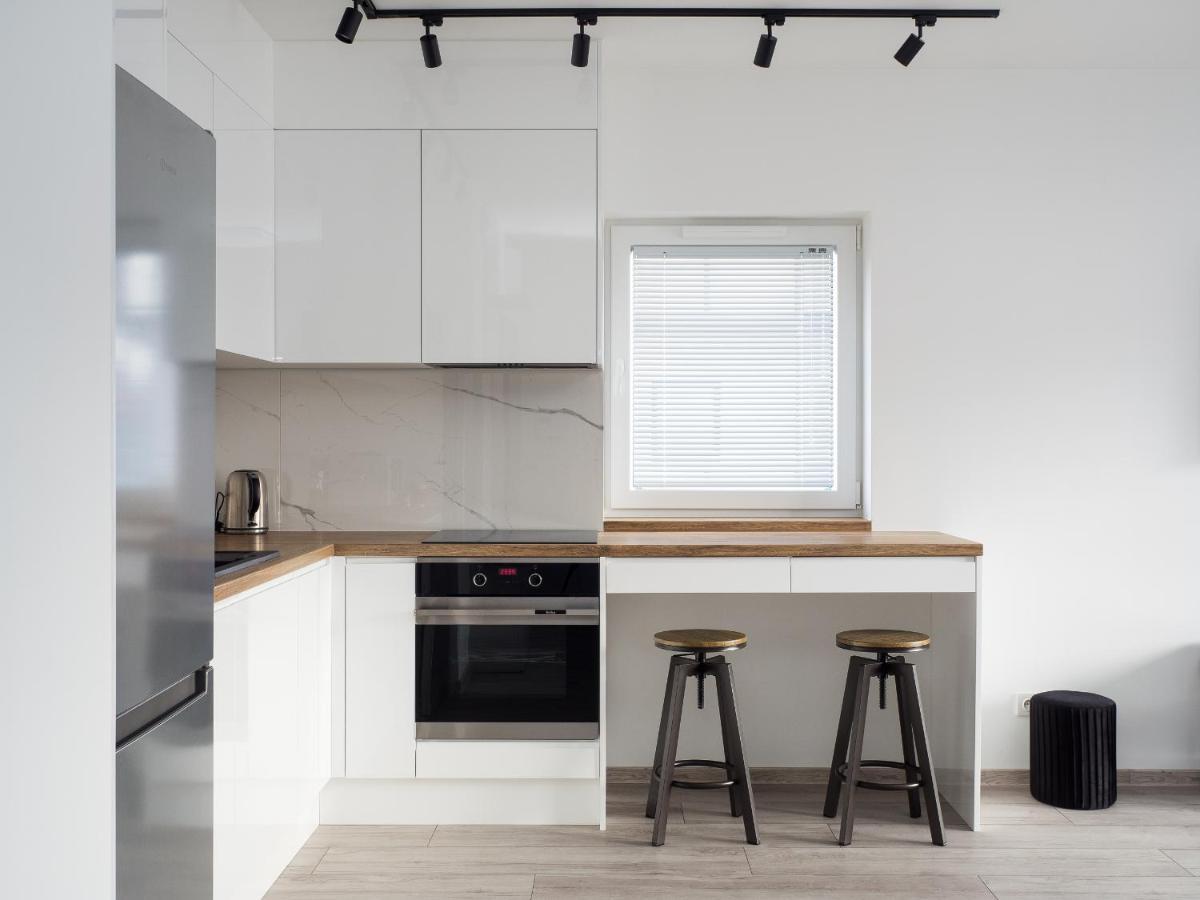 Szwedzka 22C Separate Bedroom Free Garage By Perfect Apart 华沙 外观 照片